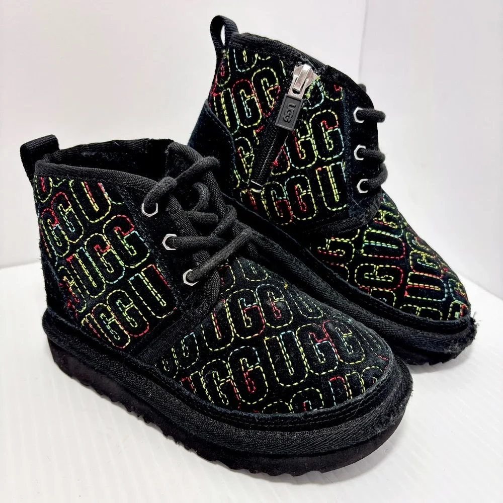 UGG NEUMEL II GRAPHIC‎ STITCH BLACK SUEDE BOOTS SIZE 10 TODDLER